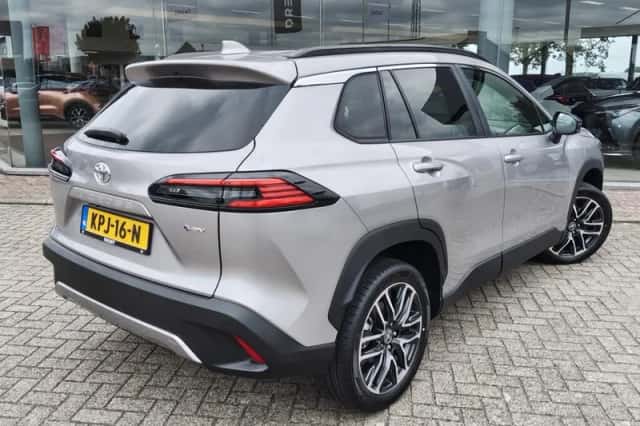 Toyota Corolla Cross (2026) thumbnail 4