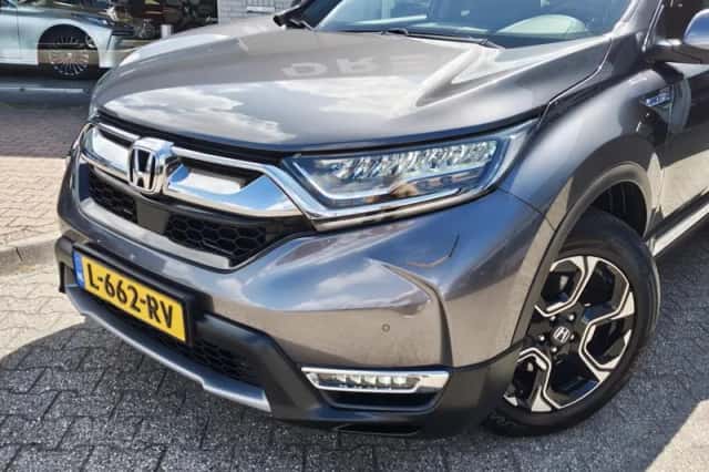 Honda CR-V (2021) thumbnail 2