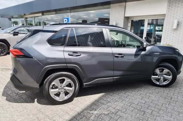 Toyota RAV4 (2019) thumbnail 5
