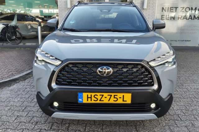 Toyota Corolla (2025) thumbnail 6