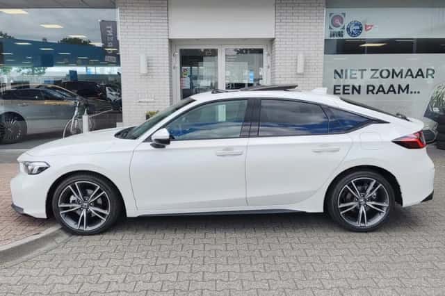 Honda Civic (2026) thumbnail 4