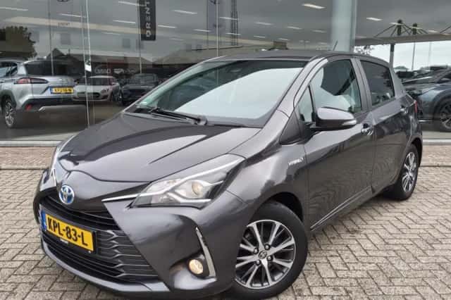 Toyota Yaris (2019) thumbnail 1