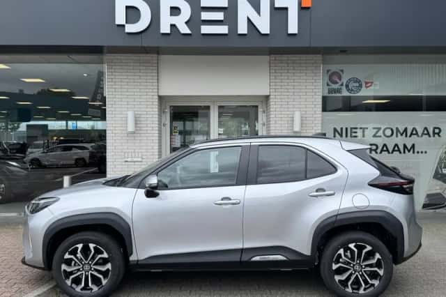 Toyota Yaris Cross (2026) thumbnail 3