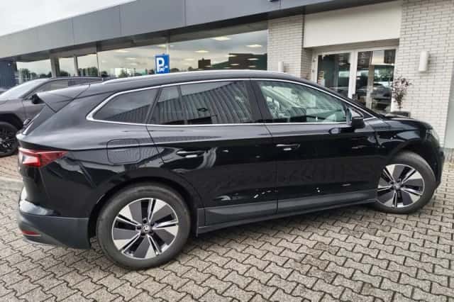 Škoda Enyaq (2021) thumbnail 5