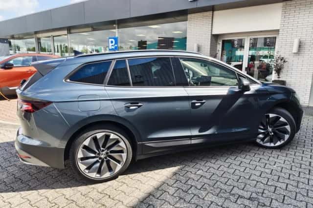 Škoda Enyaq (2021) thumbnail 5
