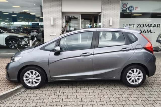 Honda Jazz (2018) thumbnail 3