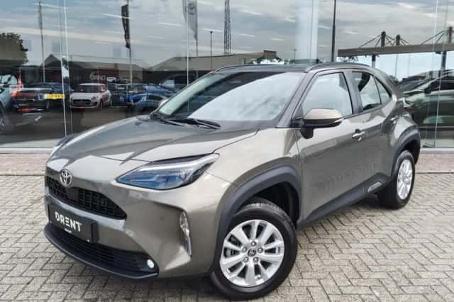 Toyota Yaris Cross (2025) thumbnail 1