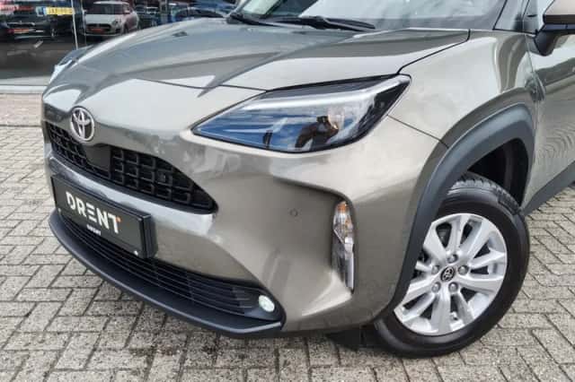 Toyota Yaris Cross (2025) thumbnail 2