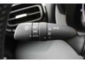 Toyota Yaris (2024) thumbnail 11