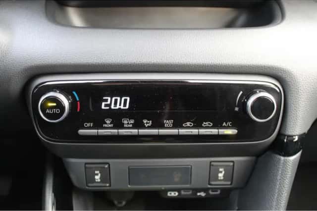Toyota Yaris (2024) thumbnail 19