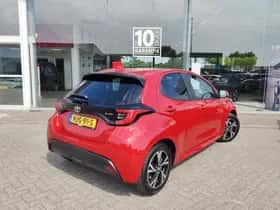 Toyota Yaris (2024) thumbnail 4