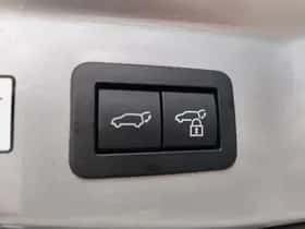 Toyota C-HR (2024) thumbnail 32