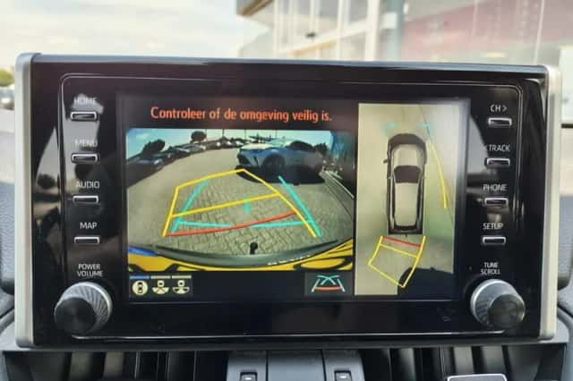 Toyota RAV4 (2019) thumbnail 19