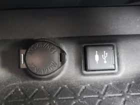 Toyota RAV4 (2019) thumbnail 22