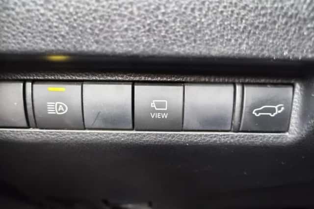 Toyota RAV4 (2019) thumbnail 25