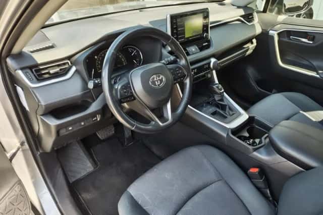 Toyota RAV4 (2019) thumbnail 28