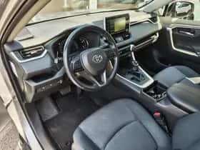 Toyota RAV4 (2019) thumbnail 28