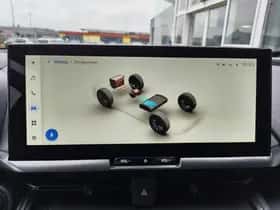 Toyota C-HR (2024) thumbnail 17