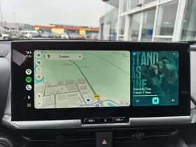 Toyota C-HR (2024) thumbnail 18