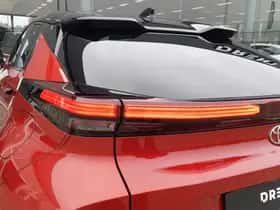 Toyota C-HR (2024) thumbnail 39