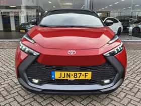 Toyota C-HR (2024) thumbnail 6