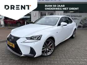 Lexus IS (2018)
