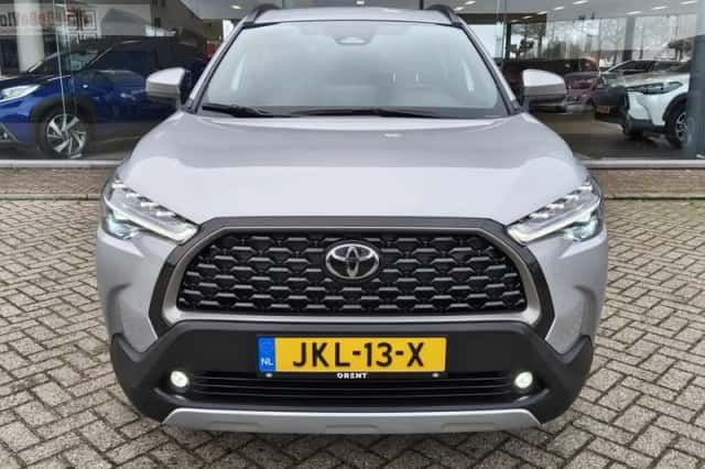 Toyota Corolla (2025) thumbnail 6