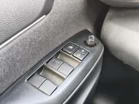 Toyota Yaris Cross (2023) thumbnail 21