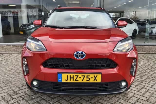 Toyota Yaris Cross (2023) thumbnail 6