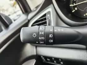 Suzuki S-Cross (2025) thumbnail 11
