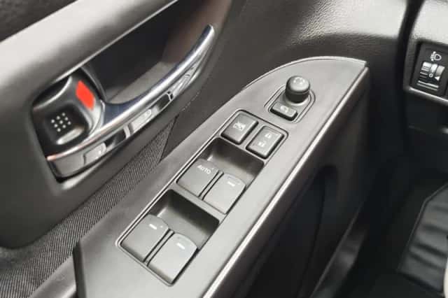 Suzuki S-Cross (2025) thumbnail 24