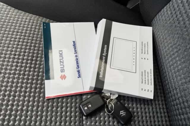 Suzuki S-Cross (2025) thumbnail 41