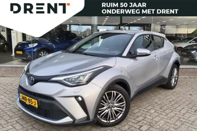 Toyota C-HR (2023) thumbnail 1