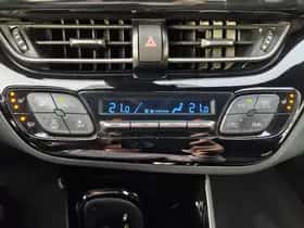 Toyota C-HR (2023) thumbnail 20
