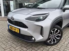 Toyota Yaris Cross (2025) thumbnail 2