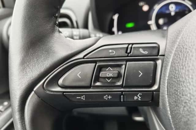 Toyota Yaris Cross (2025) thumbnail 13