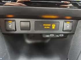 Toyota Yaris Cross (2025) thumbnail 19