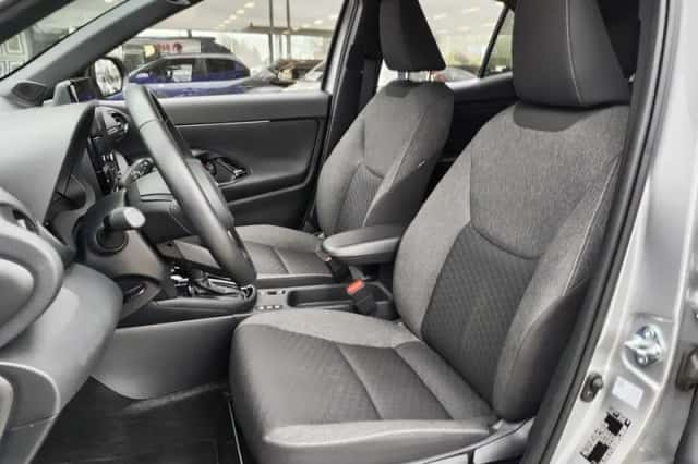 Toyota Yaris Cross (2025) thumbnail 27