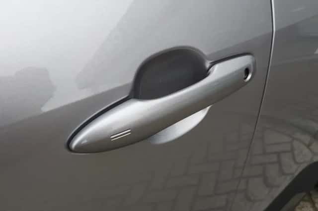 Toyota Yaris Cross (2025) thumbnail 38