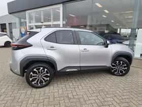 Toyota Yaris Cross (2025) thumbnail 5