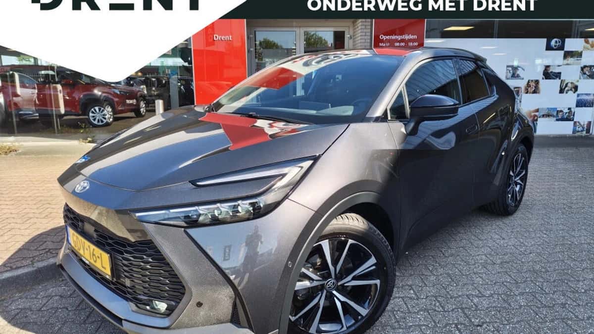 Toyota C-HR (2024) — foto 1