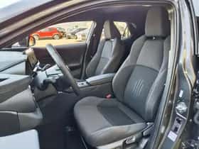 Toyota C-HR (2024) thumbnail 25