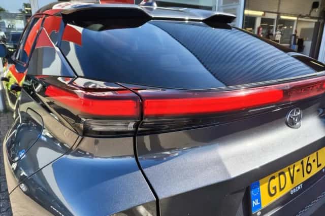 Toyota C-HR (2024) thumbnail 34