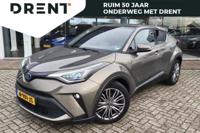 Toyota C-HR (2021) thumbnail 1