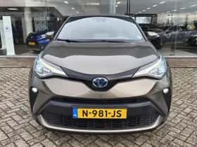 Toyota C-HR (2021) thumbnail 6