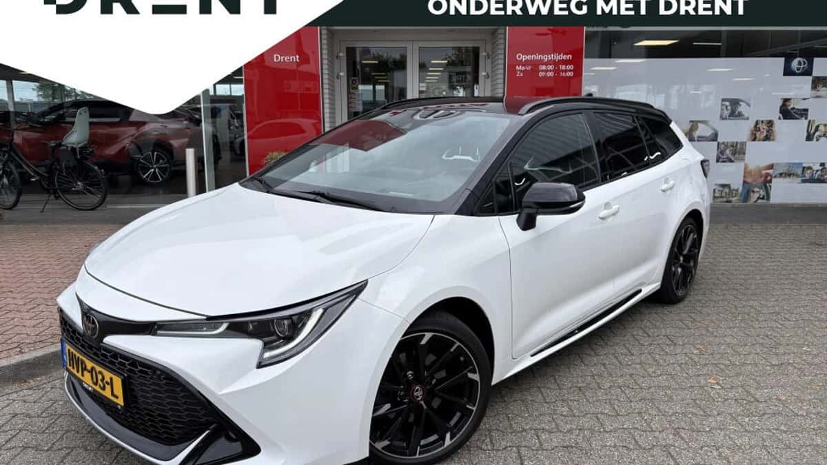 Toyota Corolla (2022) — foto 1