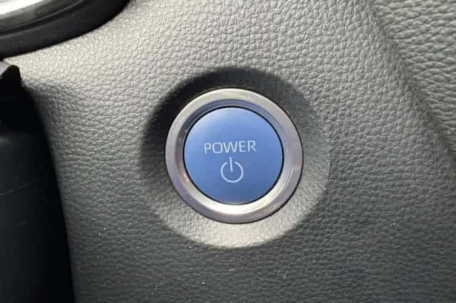 Toyota Corolla (2022) thumbnail 17