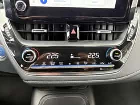 Toyota Corolla (2022) thumbnail 23