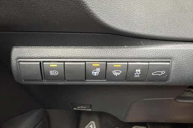Toyota Corolla (2022) thumbnail 28