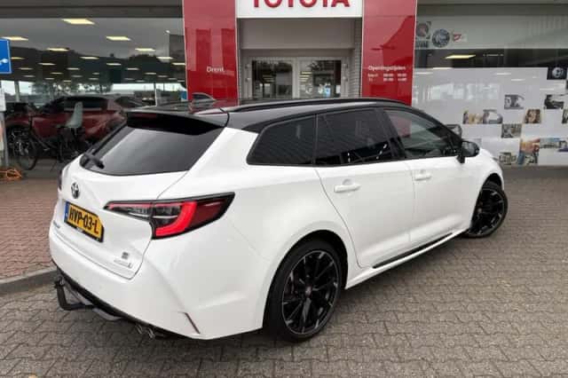 Toyota Corolla (2022) thumbnail 4